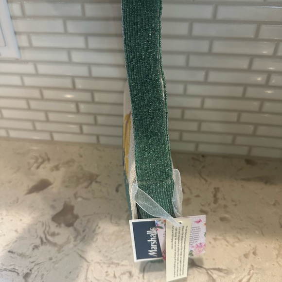 Viral ‘Diver’ beaded bag by Made in India - Picture 7 of 7